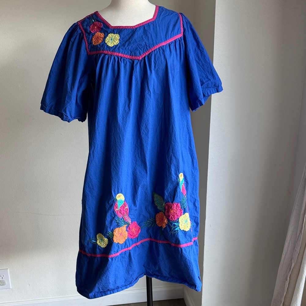 Vibrant  Floral Maxi Dress